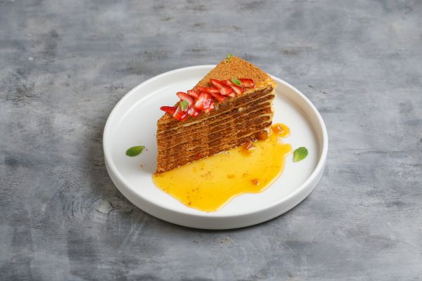 Մեղրով Տորթ