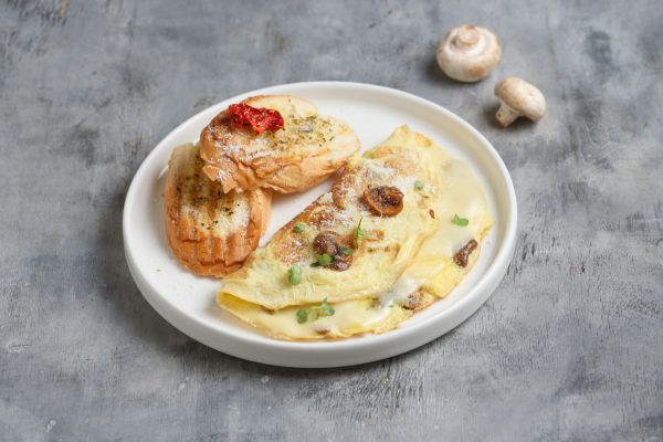 Սնկով Պանրով Ձվածեղ